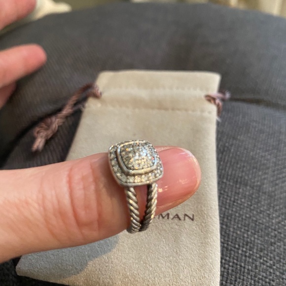 David Yurman Petite Albion Ring with Diamonds - Picture 3 of 3